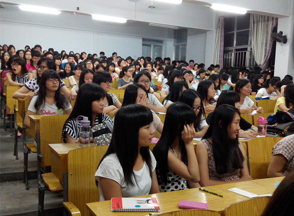 ������ϯ