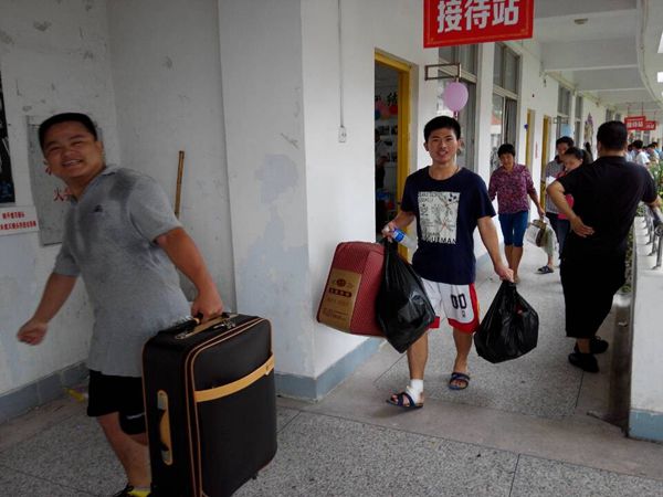 �Ӻ������������ȥ����