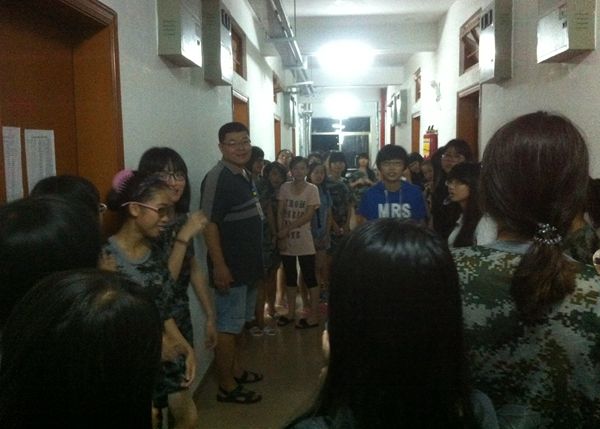 �������߷�����