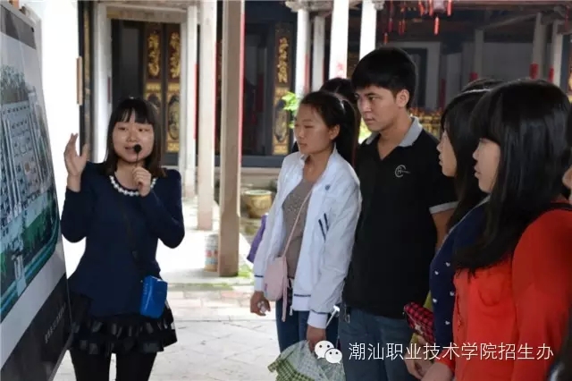 赴德安里景区开展导游讲解实训