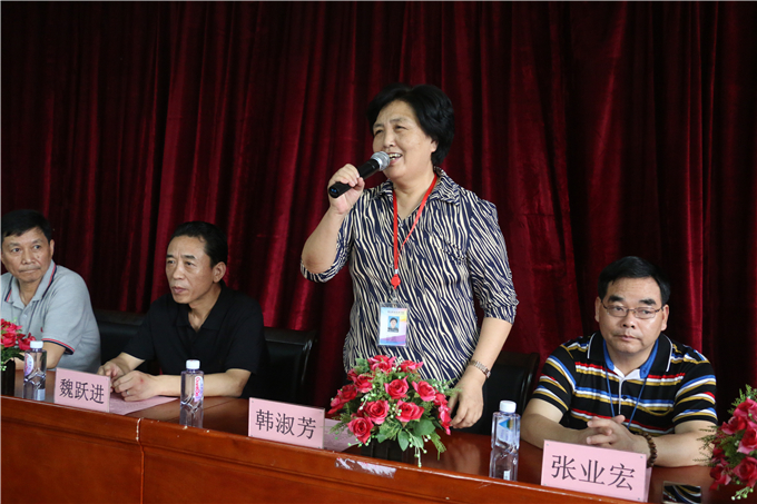 党委书记韩淑芳宣布“第六届赢在我能学生职业技能竞赛月”活动正式启动