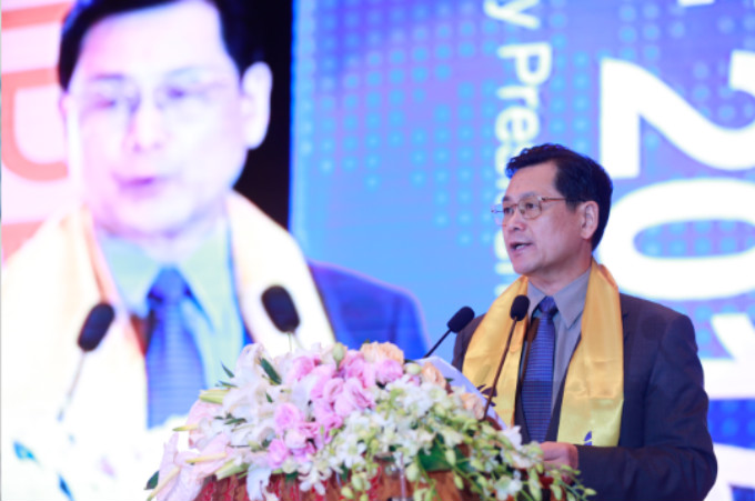 �������ڴ�������̳��ǿ����У�໥�˽�