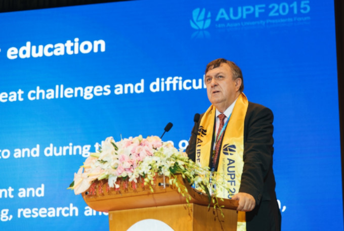 ��˹&bull;��ά���������ݽ�