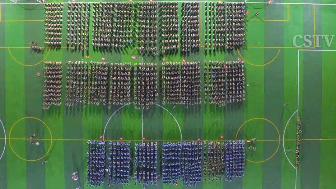 新生军训动员大会航拍