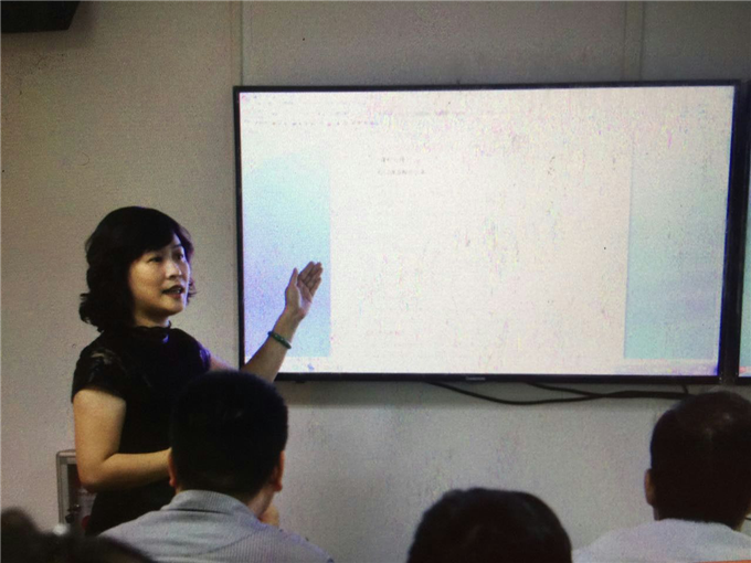 ���ڻ���ͨ��˾Ӫ������������������Ժ�ι���Ա����&ldquo;У԰΢�̲�������&rdquo;����