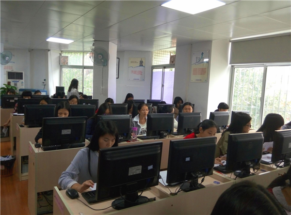 ѧ�����ϡ������Ϣ�����γ�