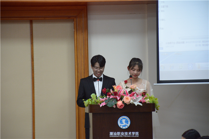 �����˿���