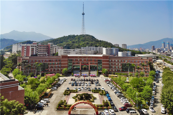 �����ֳ�